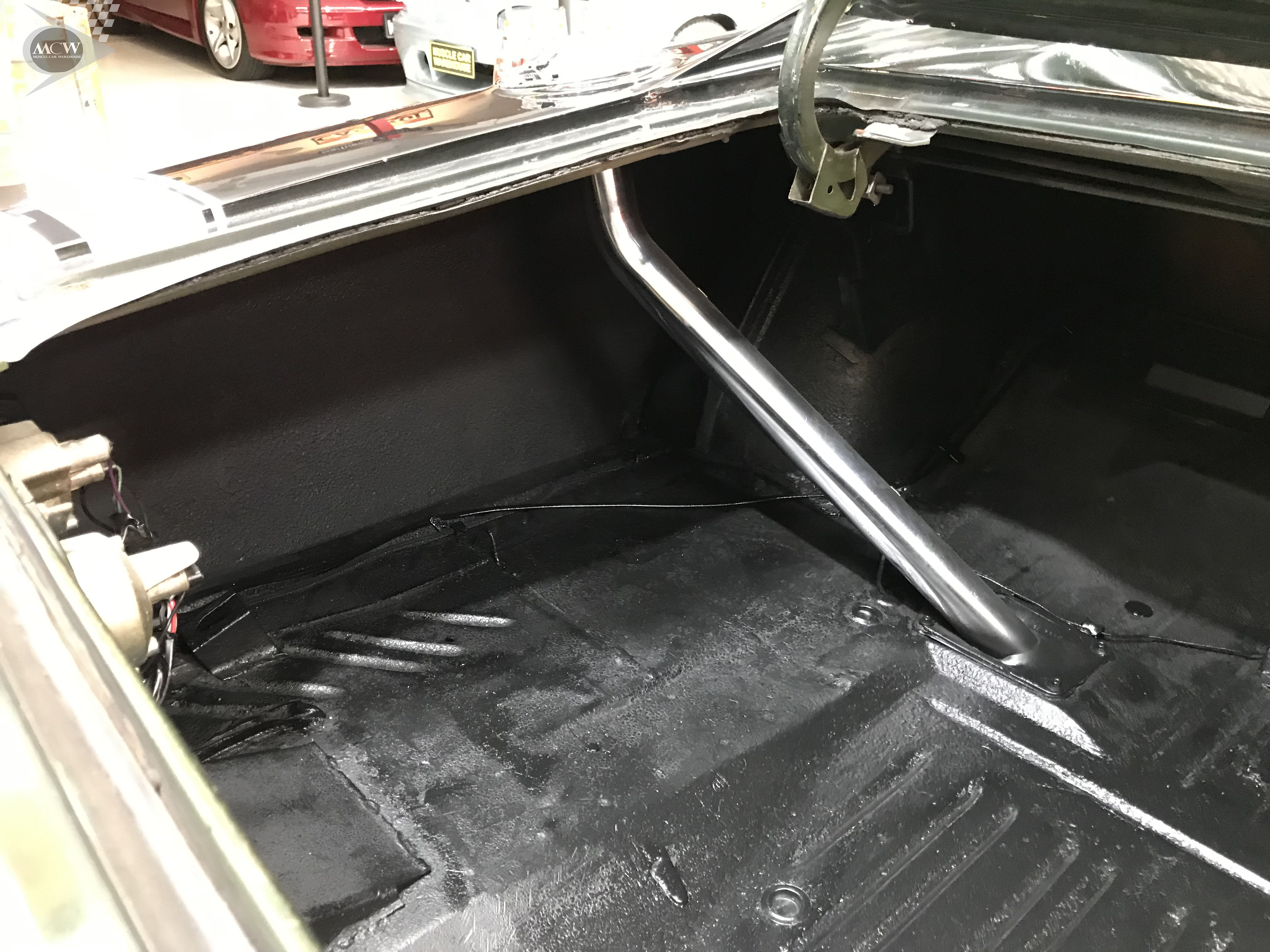 Dodge Charger 1968 Trunk | Muscle Car Warehouse