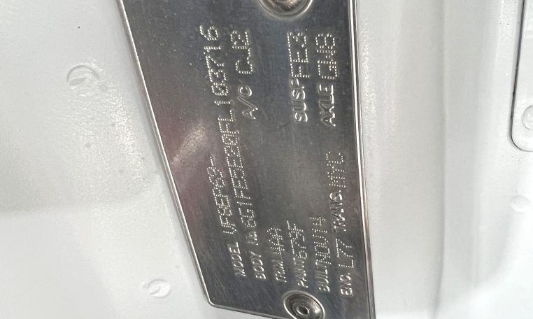 2015 Holden Commodore VF SSV Redline Number - Muscle Car Warehouse